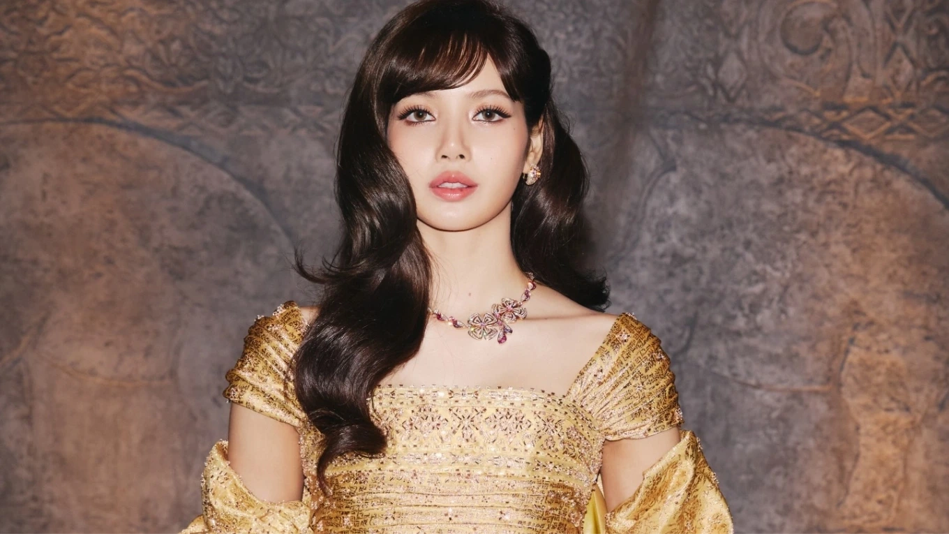 Lisa có vai chính đầu tiên trong thể loại hài lãng mạn