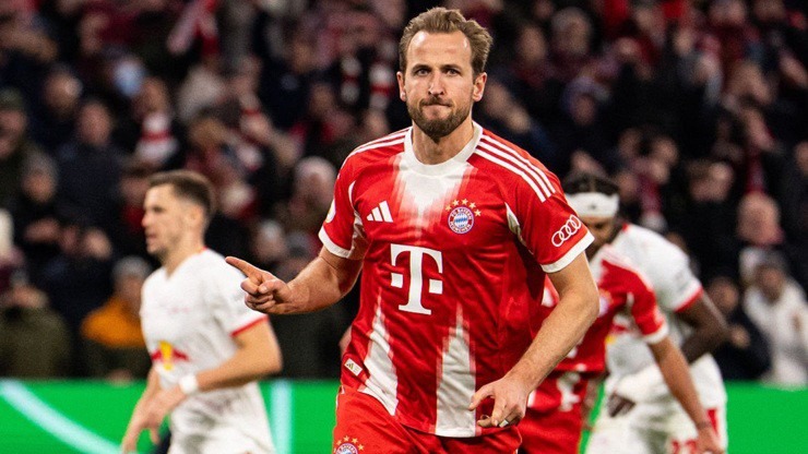 Bayern Munich vào bán kết Cúp Quốc gia Đức