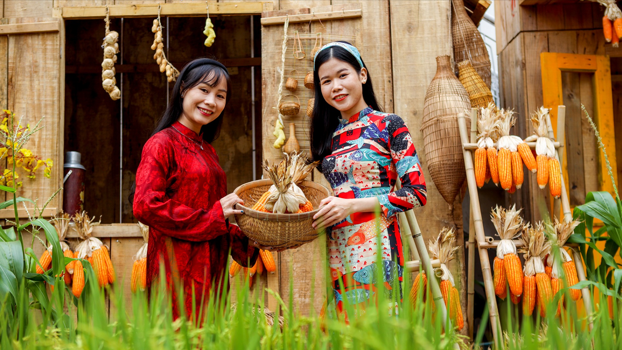 Không gian Tết Việt