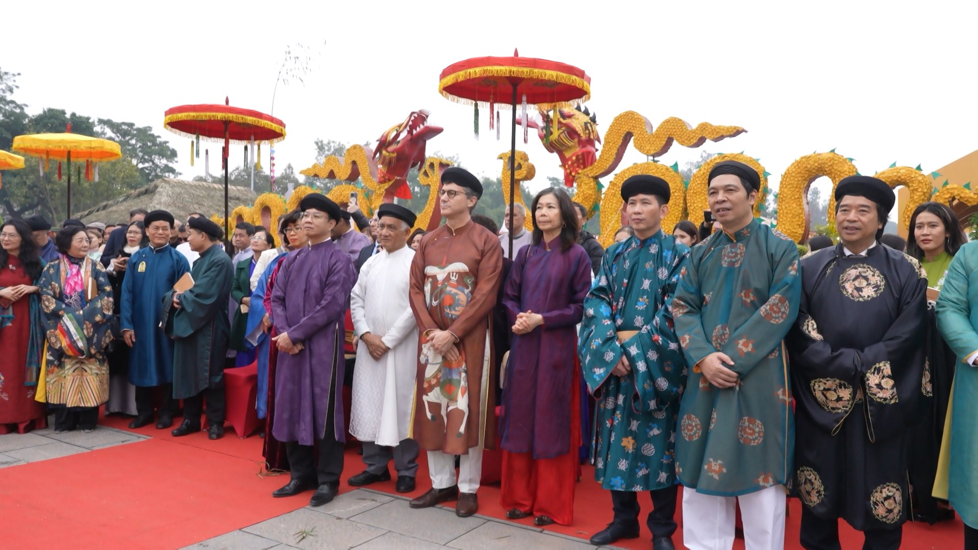 Sôi nổi các hoạt động văn hóa đón Xuân