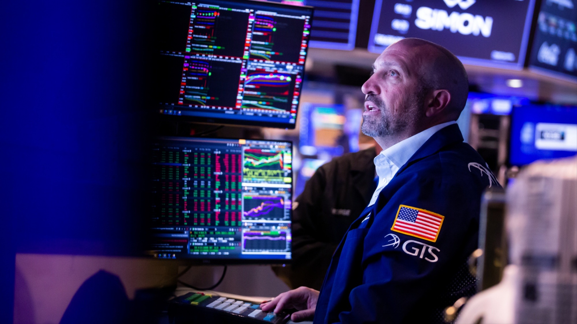 Chứng khoán Mỹ giảm mạnh do lo ngại cơn sốt AI