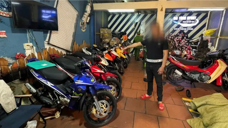 Triệt phá đường dây nhập lậu xe mô tô phân khối lớn