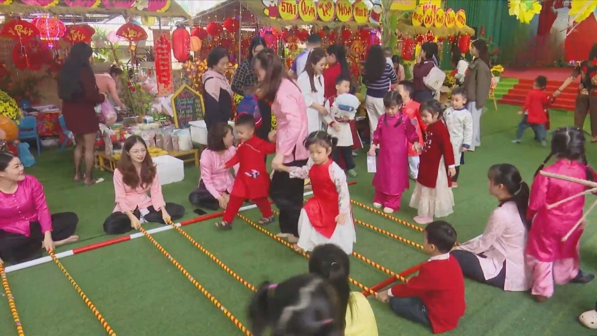 Vui xuân nơi trường học