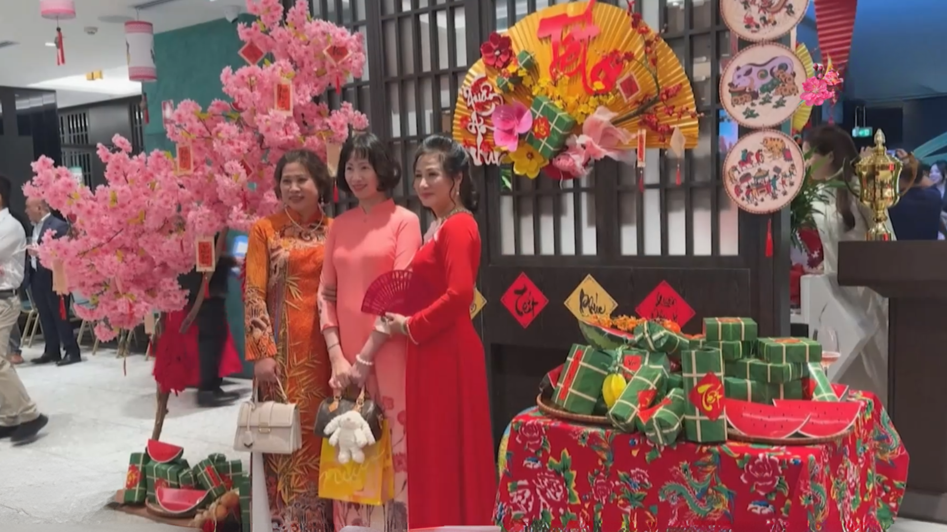 Kiều bào hướng về Xuân quê hương, chung khát vọng Việt Nam