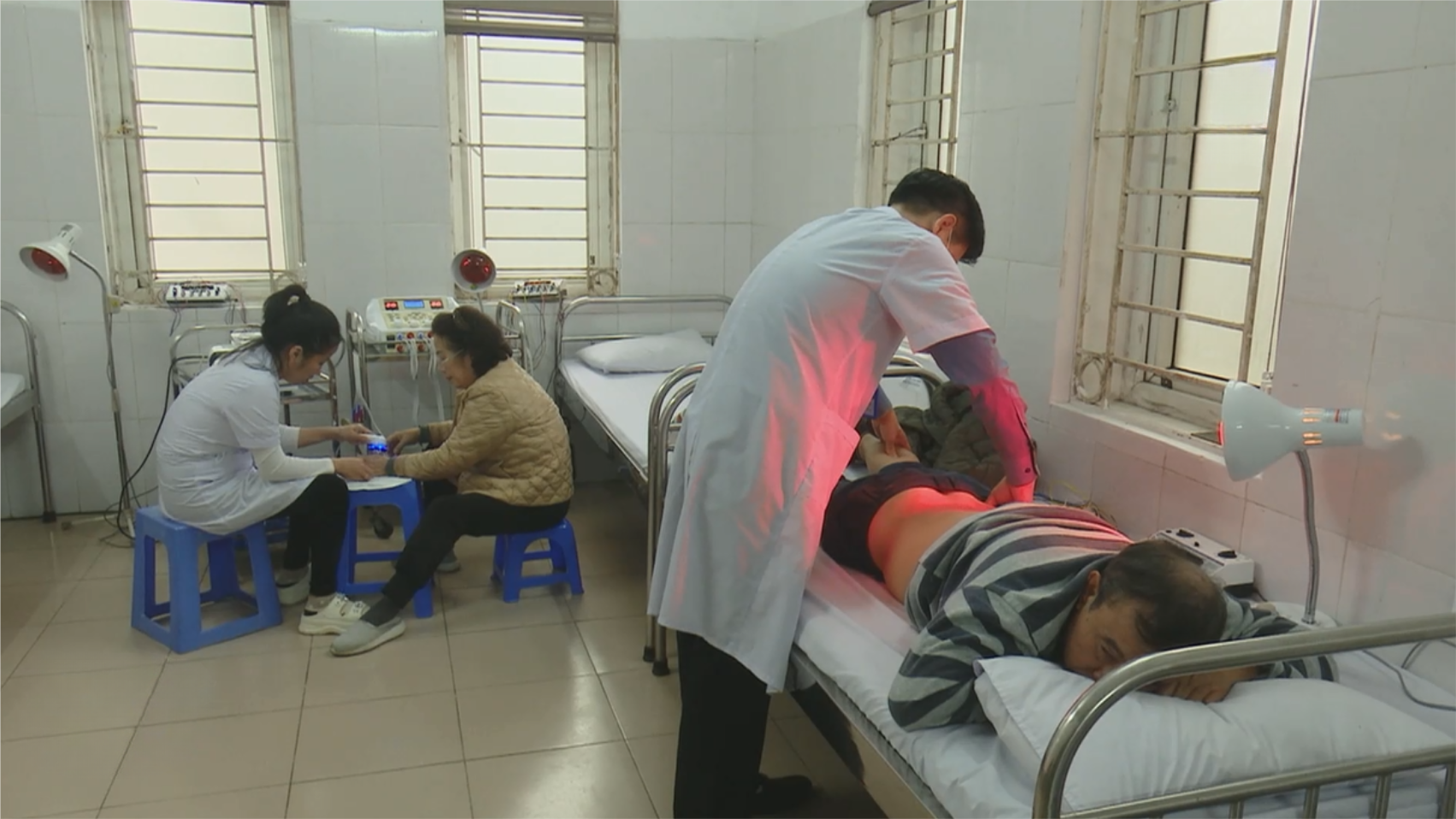 Y tế Thủ đô đưa kỹ thuật cao về cơ sở