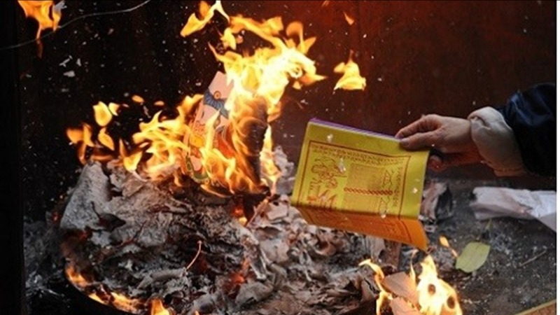 Hoá vàng - Biểu tượng của lửa và sự bất tử