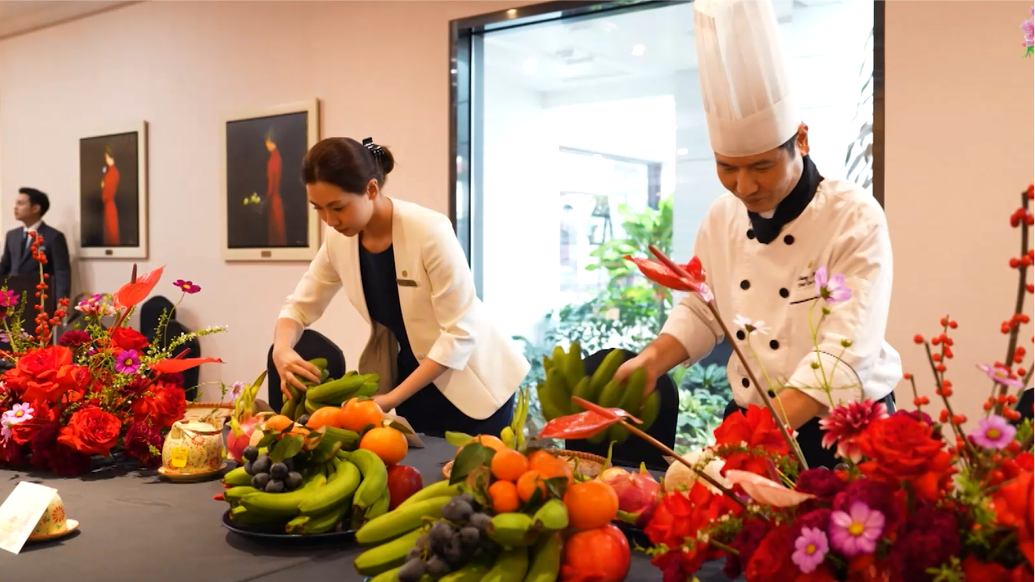 Làm mâm ngũ quả dâng lên chùa ngày Tết | Hà Nội đến để yêu | 19/02/2026