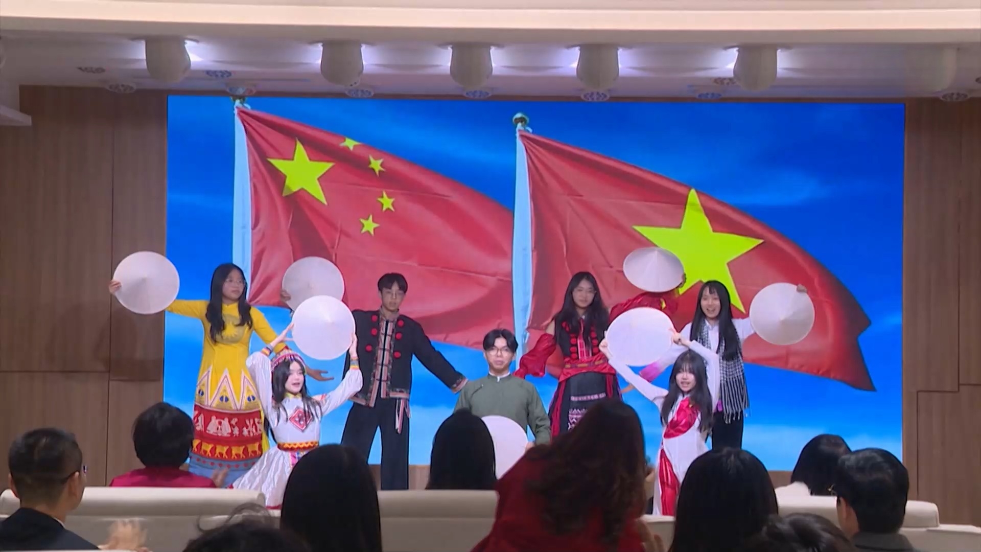 'Hành trình đỏ': Cầu nối hữu nghị Việt Nam - Trung Quốc