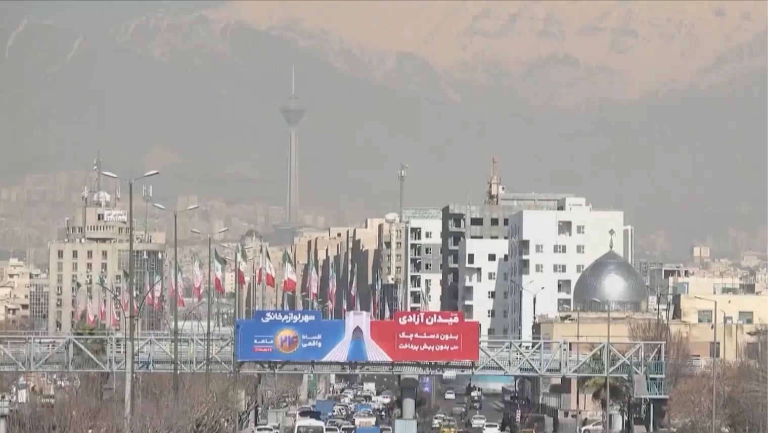 Iran đáp trả 'tối hậu thư' của Mỹ