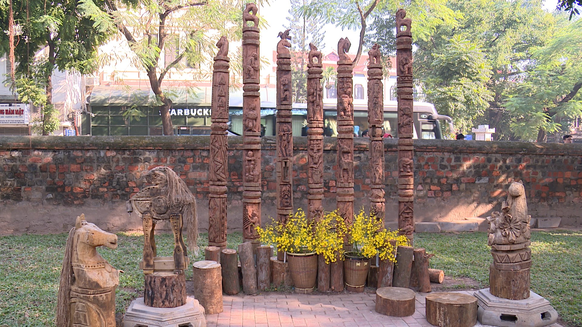 Không gian di sản Thủ đô rộn ràng sắc Tết