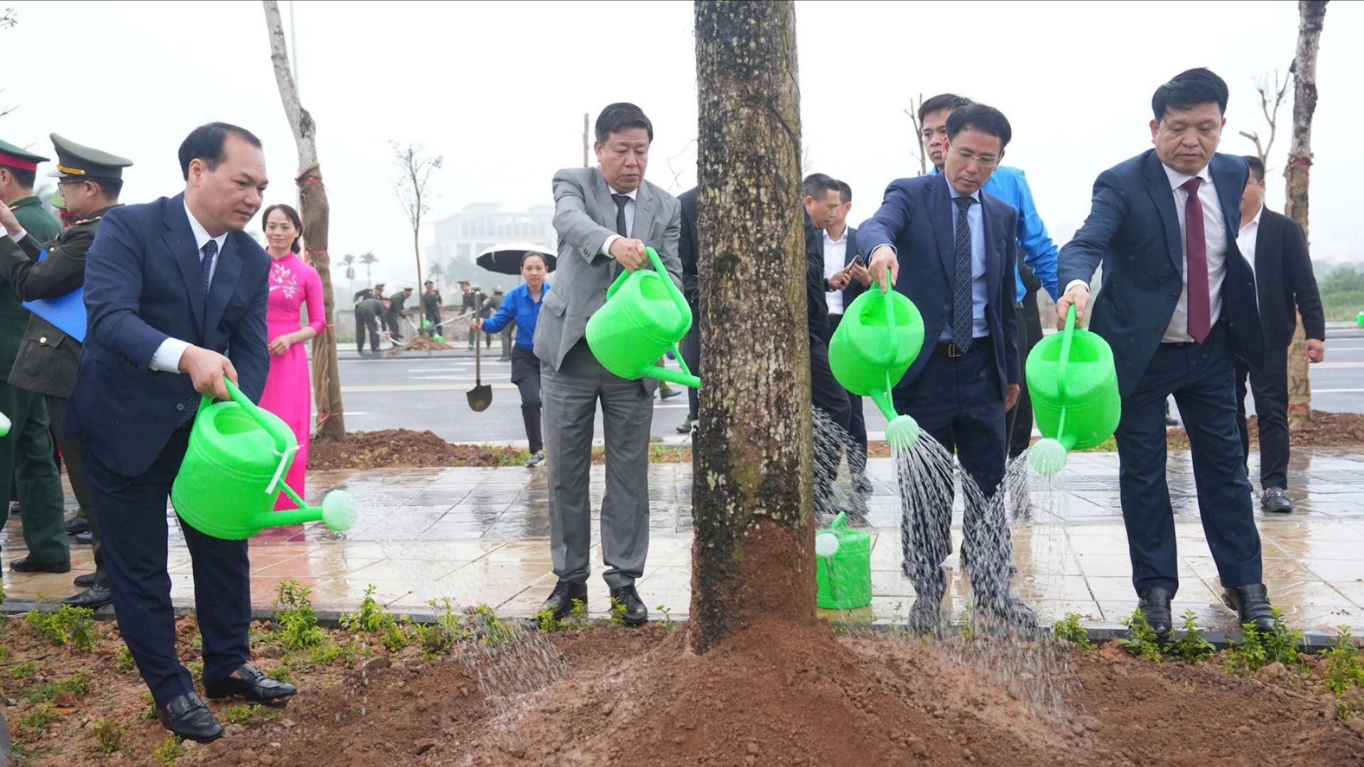 Xã Đông Anh trồng mới hơn 3.000 cây xanh