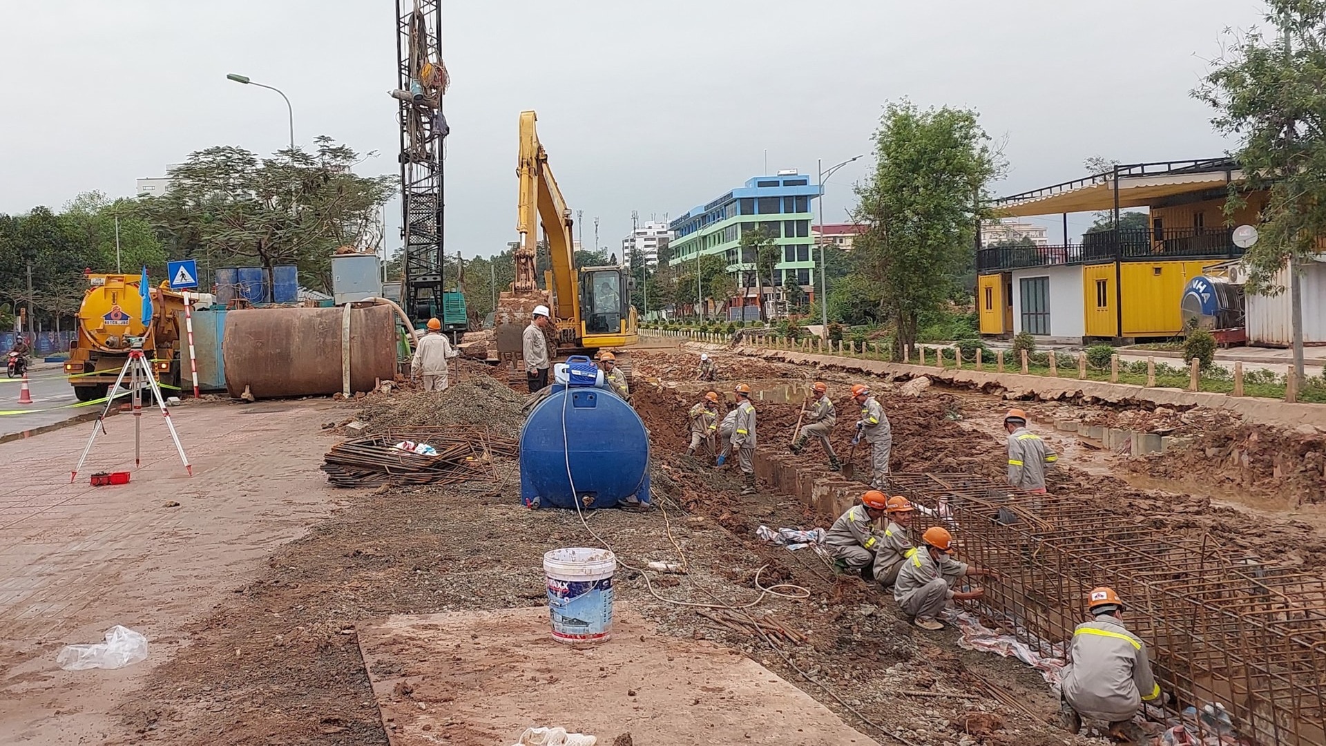 Tinh thần làm việc không ngừng nghỉ vì sự phát triển của Thủ đô