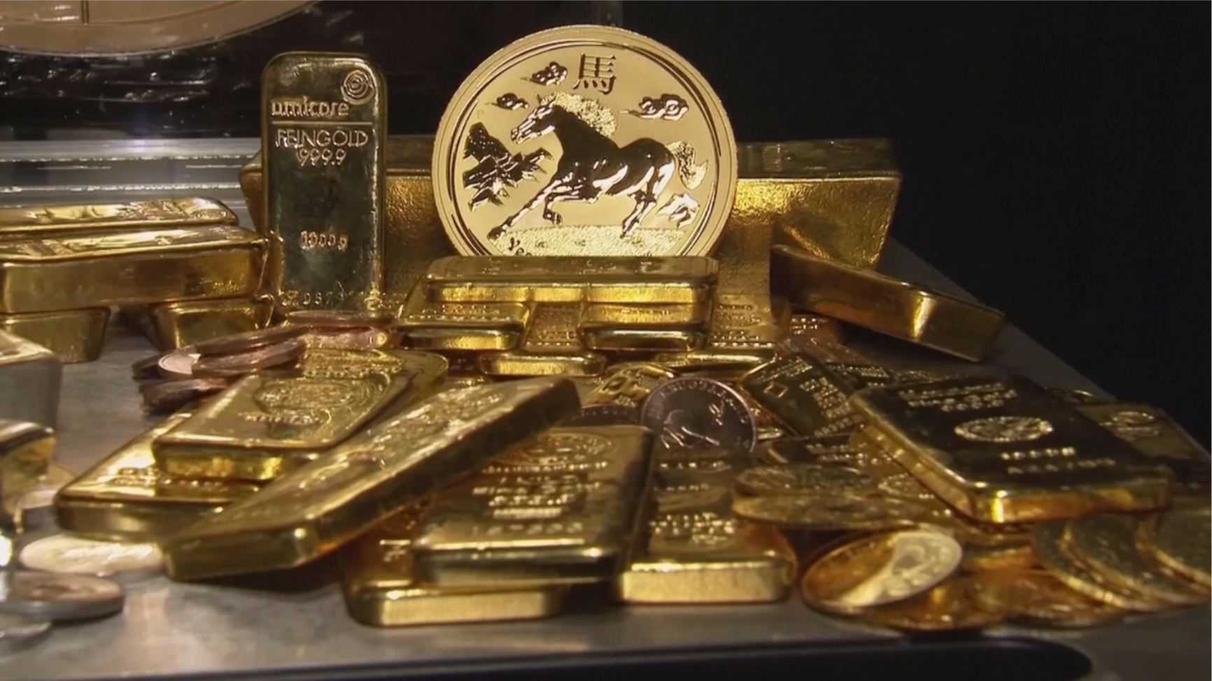 Giá vàng thế giới bứt phá trong phiên đầu tuần