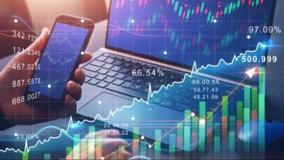 Nhóm dầu khí tiếp đà tăng, kéo VN-Index tăng hơn 7 điểm