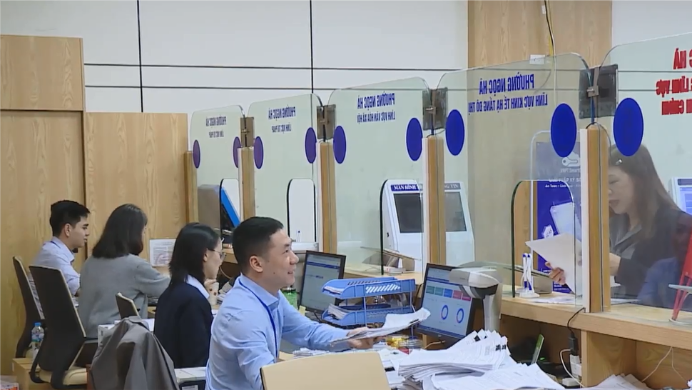 Không để không khí Tết ảnh hưởng tiến độ công việc