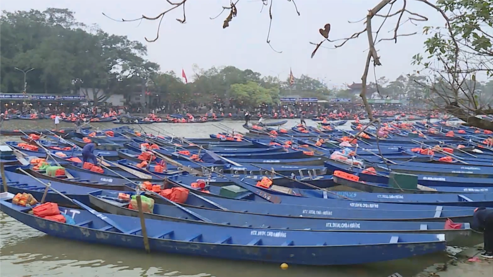 Đảm bảo ATGT đường thủy tại lễ hội Chùa Hương
