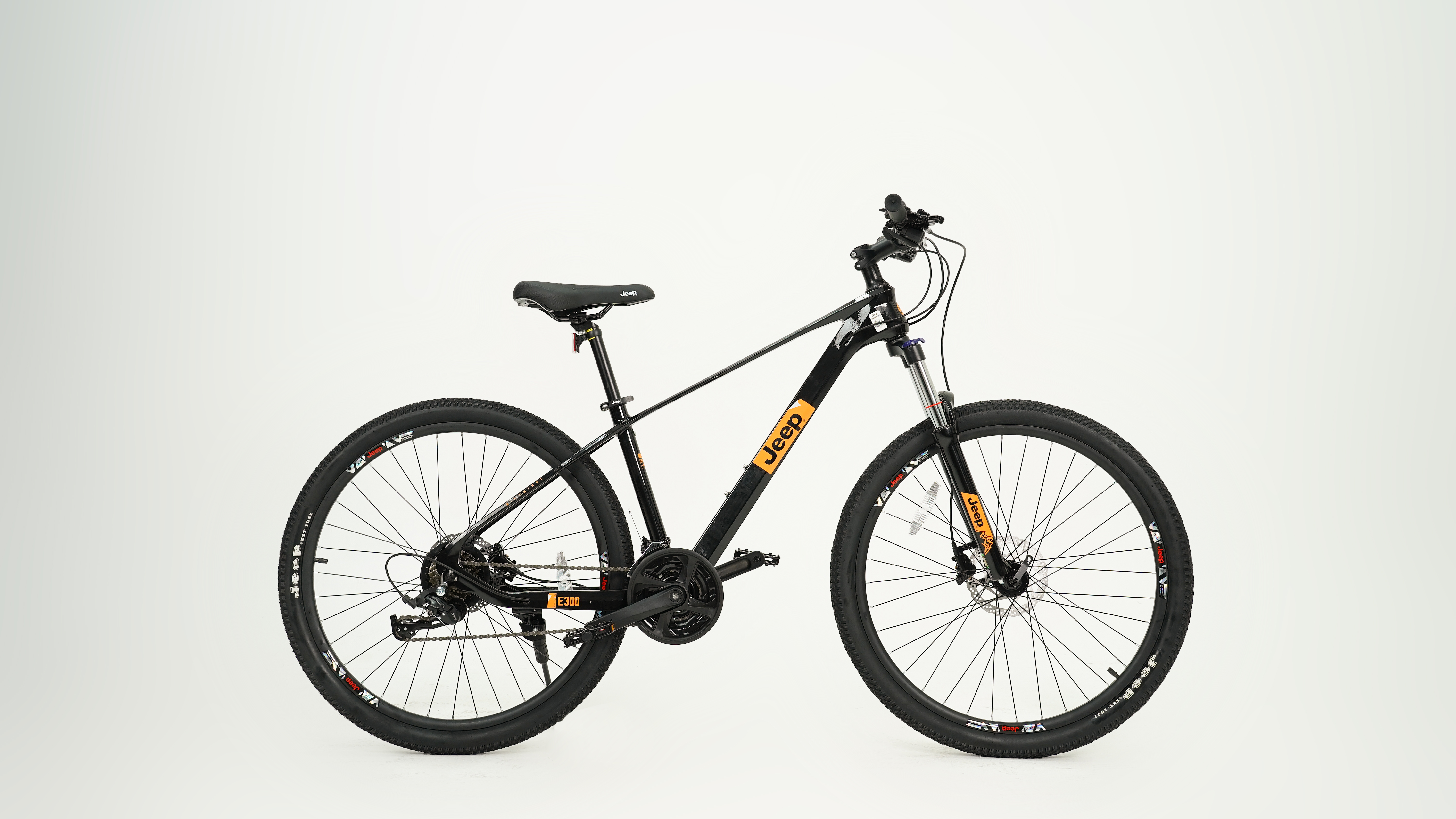 Xe đạp địa hình Mỹ mới nhất Jeep E300 có gì?