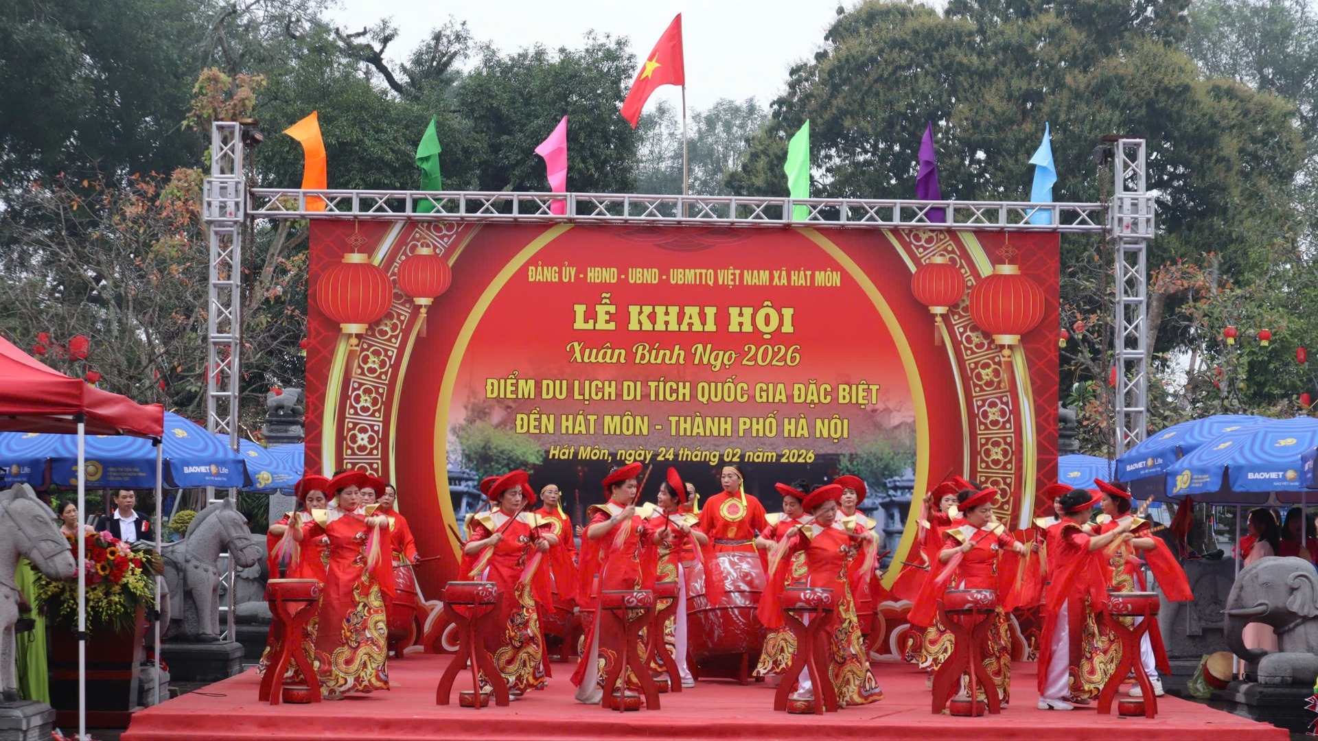 Xã Hát Môn Khai hội đền Hát Môn Xuân Bính Ngọ