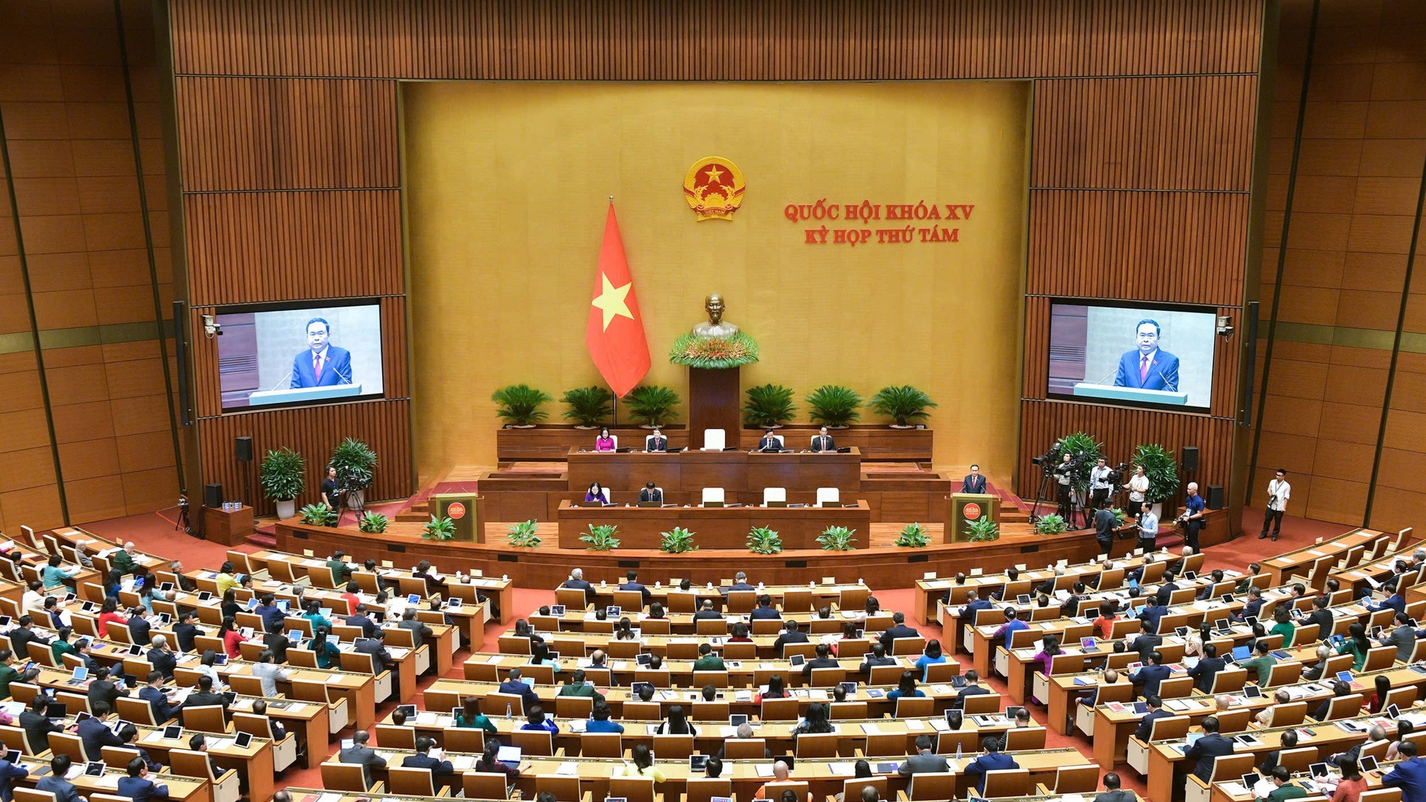 Tăng số lượng đại biểu chuyên trách