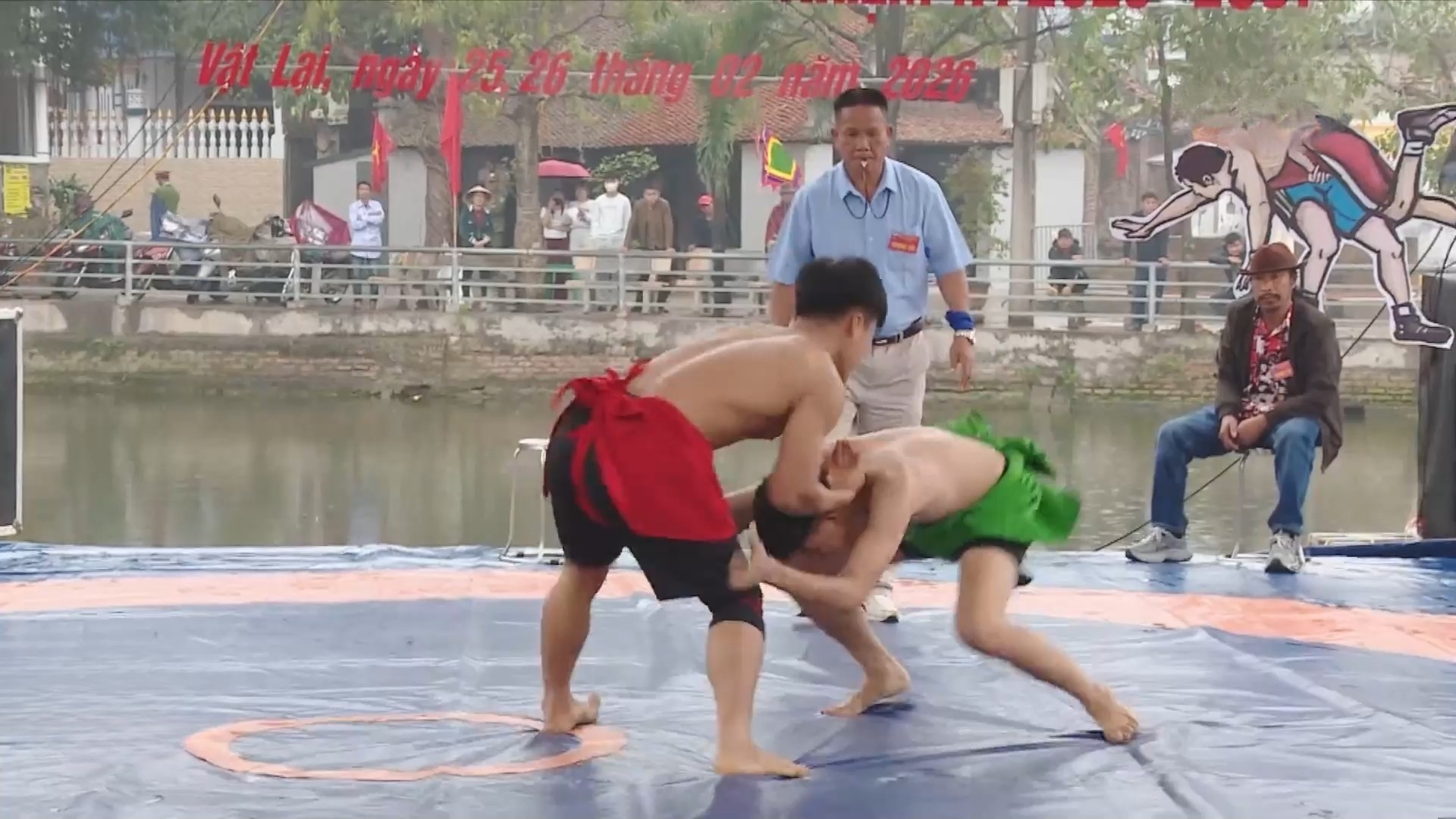 Sôi nổi ngày khai hội truyền thống đền Trúc Lâm