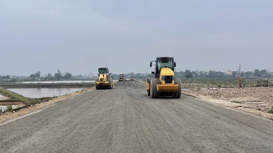 Xã Phú Cát tháo nút thắt mặt bằng đường DH09