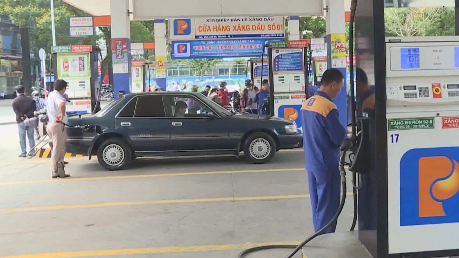Dự báo giá xăng tăng đến 4,9% trong kỳ điều hành 26/2