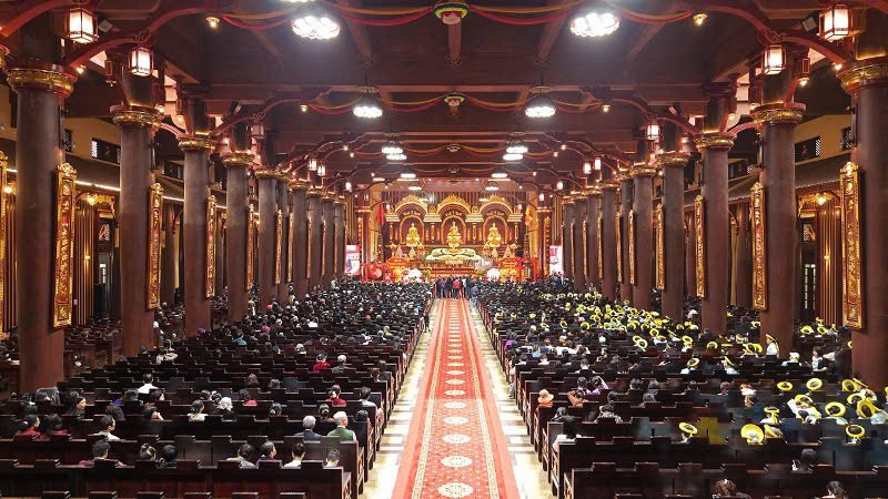 Tưng bừng khai hội Xuân Yên Tử