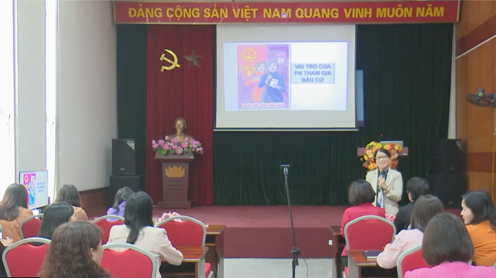 Hà Nội: Tỷ lệ nữ ứng cử viên đại biểu Quốc hội, HĐND đạt hơn 40%