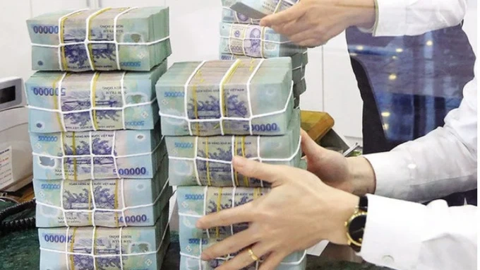 Tiền gửi ngân hàng lập kỷ lục 15,3 triệu tỷ đồng