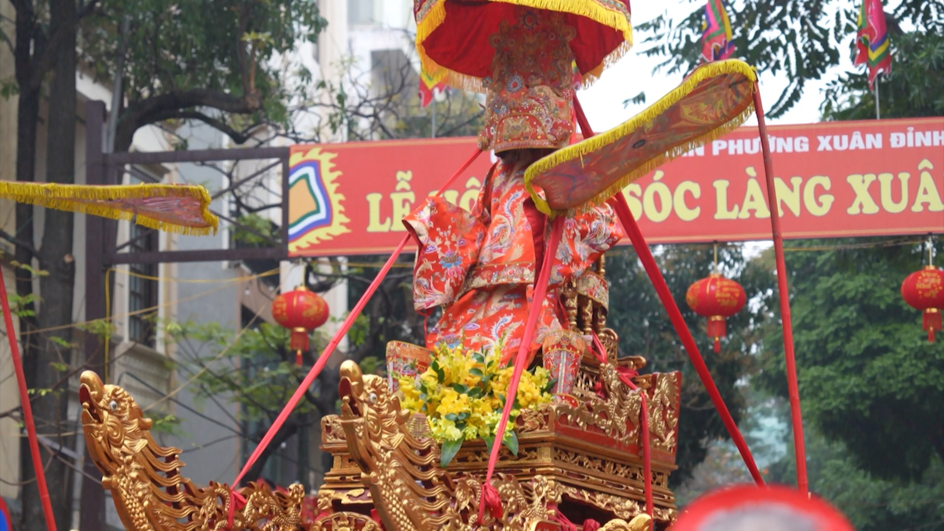 Giữ nét đẹp lễ hội xuân