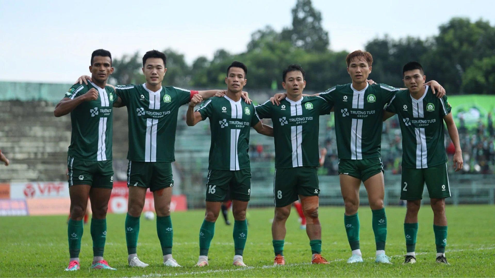 Trường Tươi Đồng Nai củng cố ngôi đầu ở giải hạng Nhất