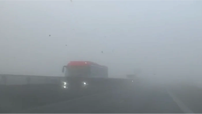 Phân luồng cao tốc Cao Bồ - Nghi Sơn do sương mù dày đặc