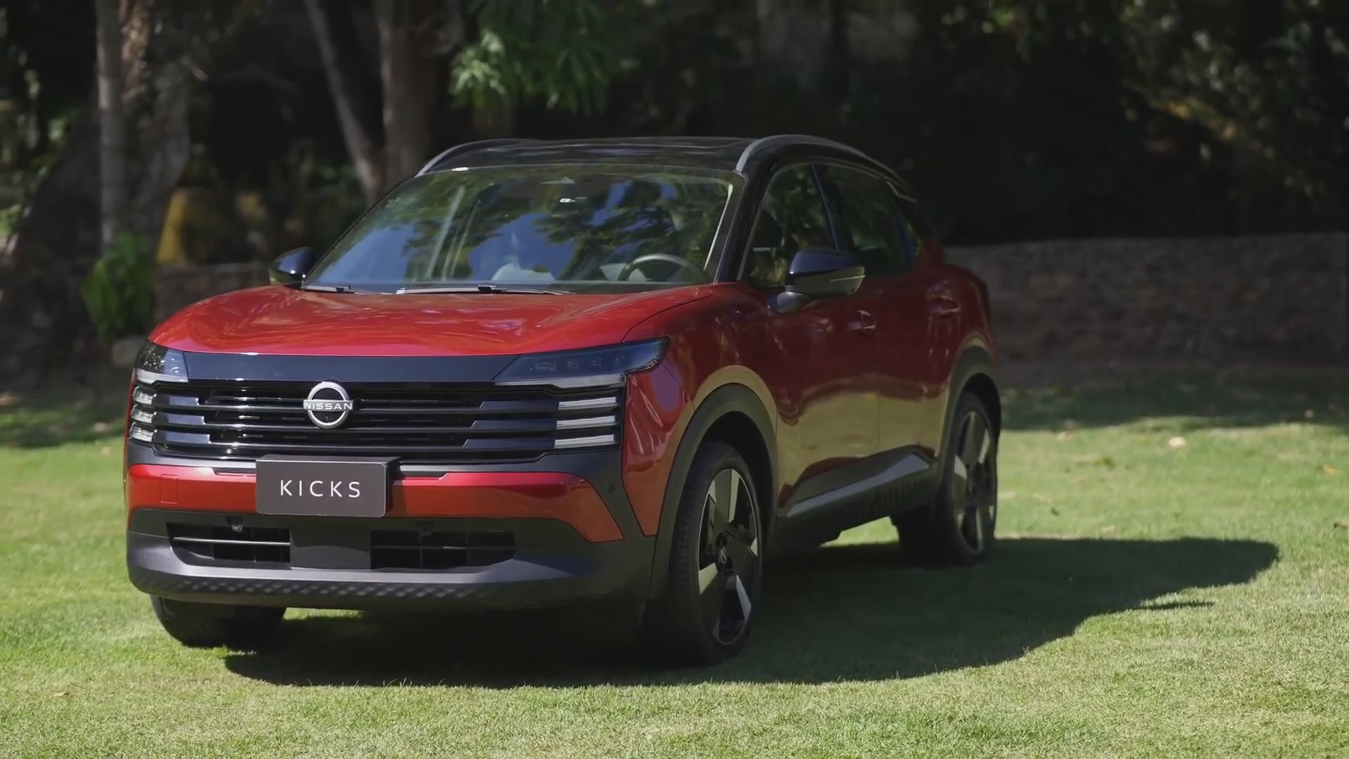 Nissan Kicks 2026: lột xác thiết kế, bổ sung động cơ hybrid