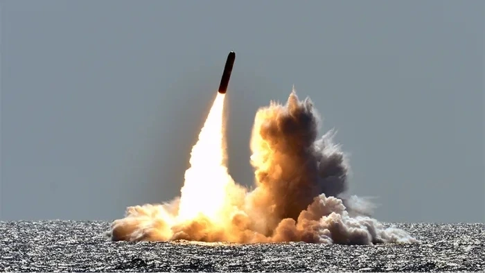 Khi thế giới vắng 'van an toàn' hạt nhân chiến lược