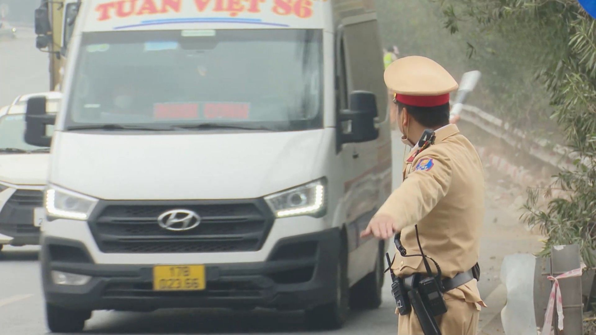 Giữ vững an toàn giao thông cửa ngõ dịp nghỉ lễ