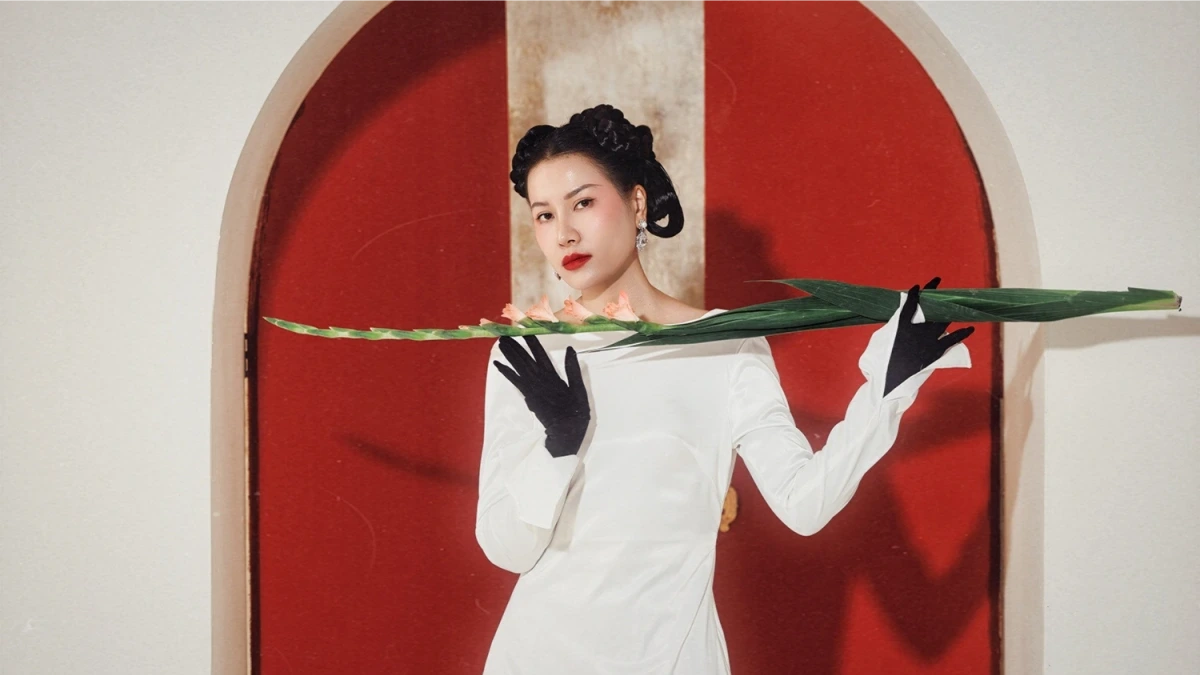 Sao Mai Quỳnh Anh làm album cùng nghệ sĩ đoạt giải Grammy