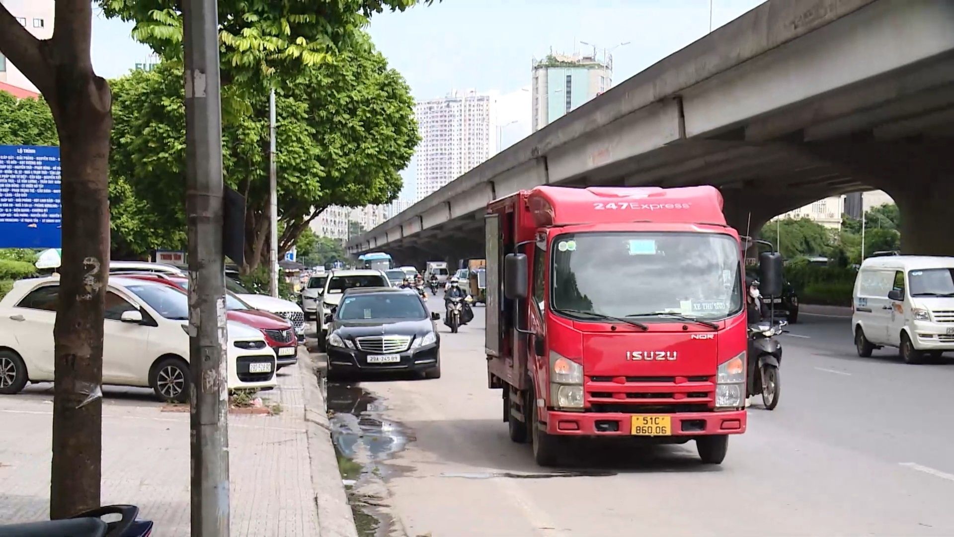 Ổn định đời sống người dân khi mở rộng đường Lĩnh Nam