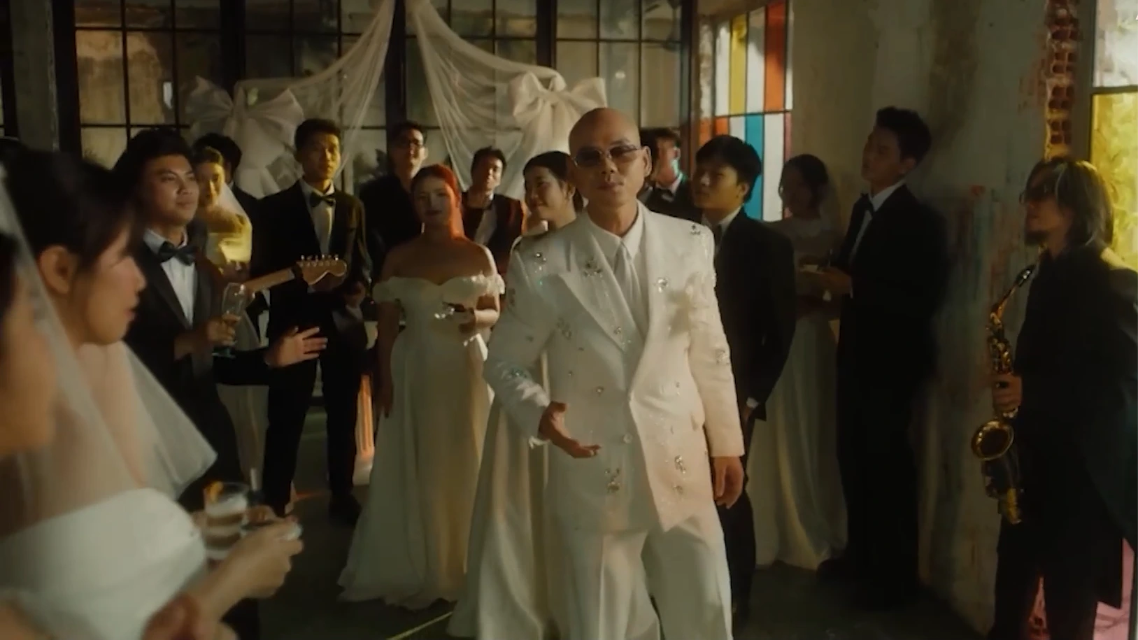 Phan Đinh Tùng gửi thông điệp tình yêu trong 'Thành đôi'