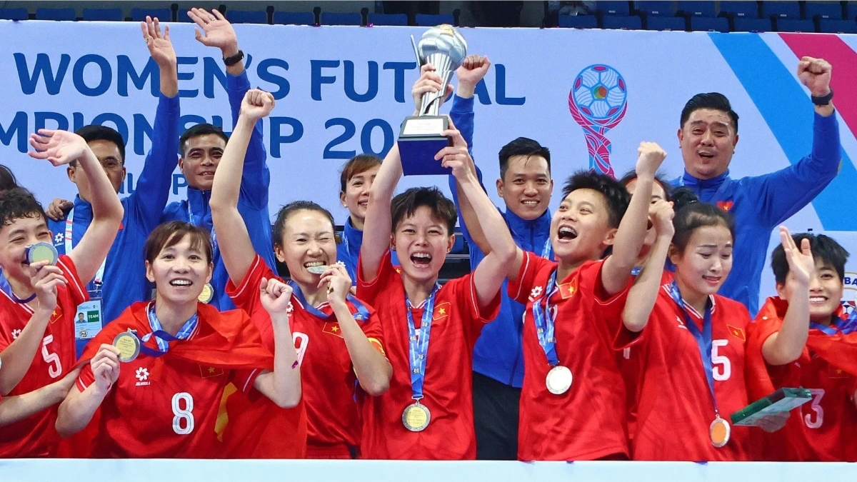 ĐT Futsal nữ Việt Nam trở thành cựu vô địch Đông Nam Á