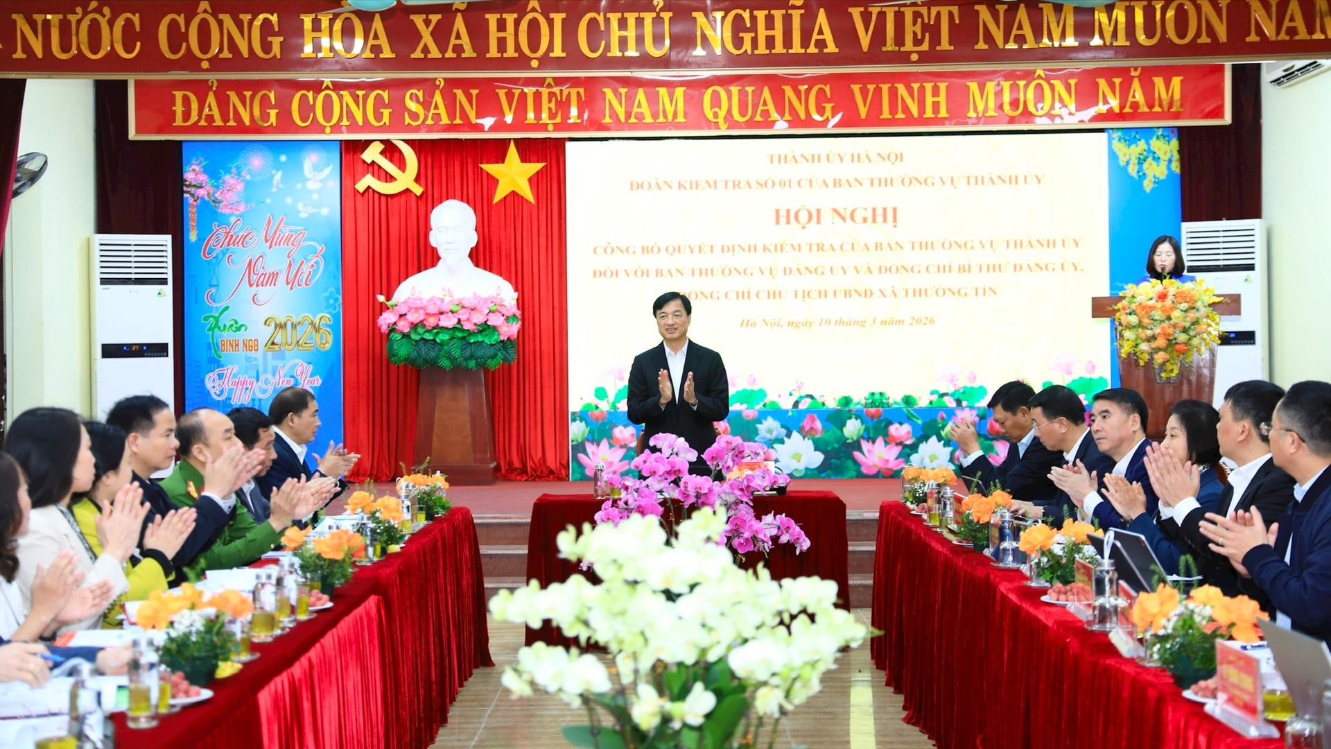 Tập trung xây dựng hệ thống chính trị trong sạch, vững mạnh