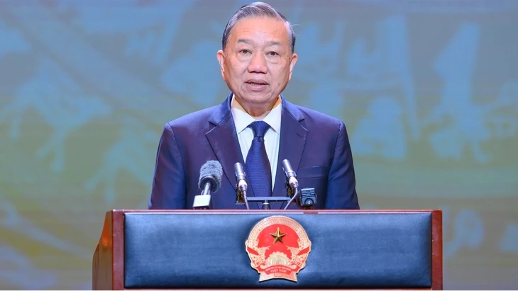 Báo Nhân Dân phải là ngọn cờ đầu trong công tác tư tưởng của Đảng