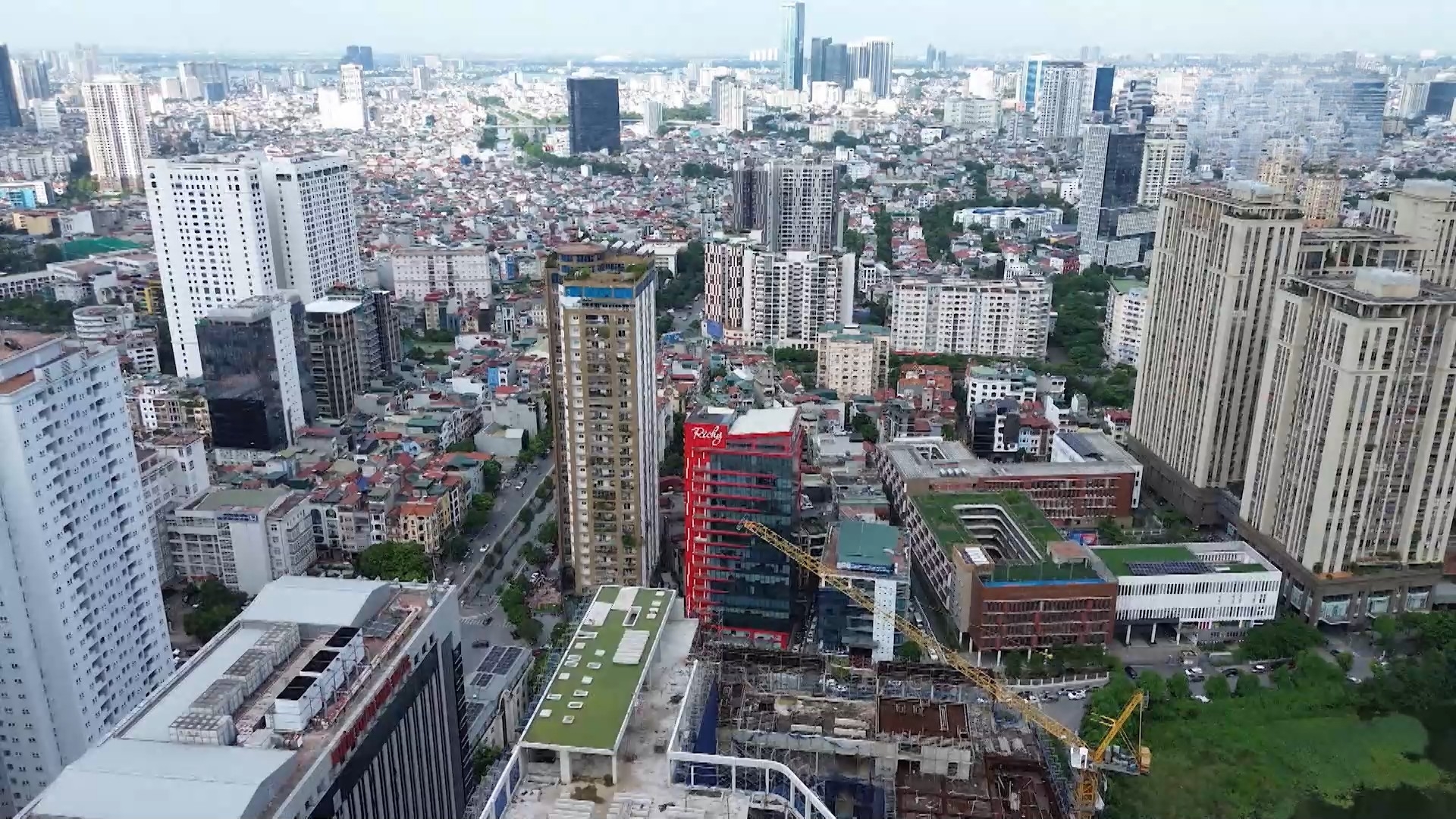 Xuất hiện tình trạng bán tháo chung cư cao cấp