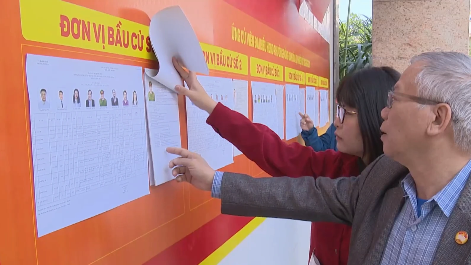 Những lá phiếu mang theo kỳ vọng của cử tri