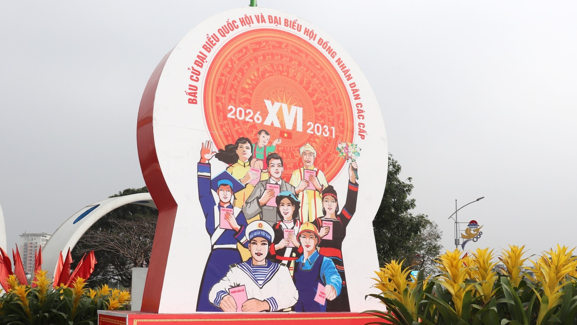 Phấn khởi hướng tới ngày hội non sông