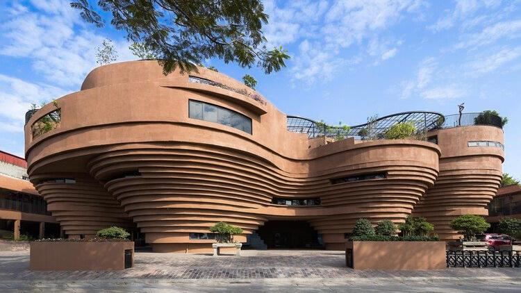 Khi làng gốm trở thành điểm đến du lịch