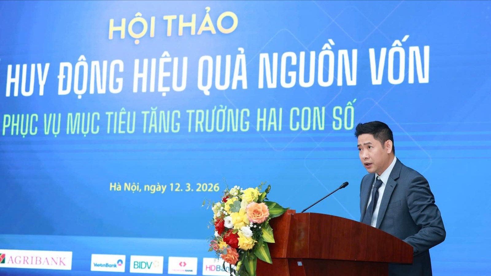 Khơi thông nguồn vốn cho mục tiêu tăng trưởng hai con số