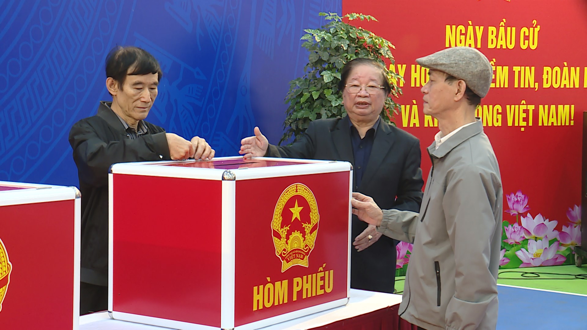 Phường Hai Bà Trưng đảm bảo an ninh trật tự cho ngày bầu cử