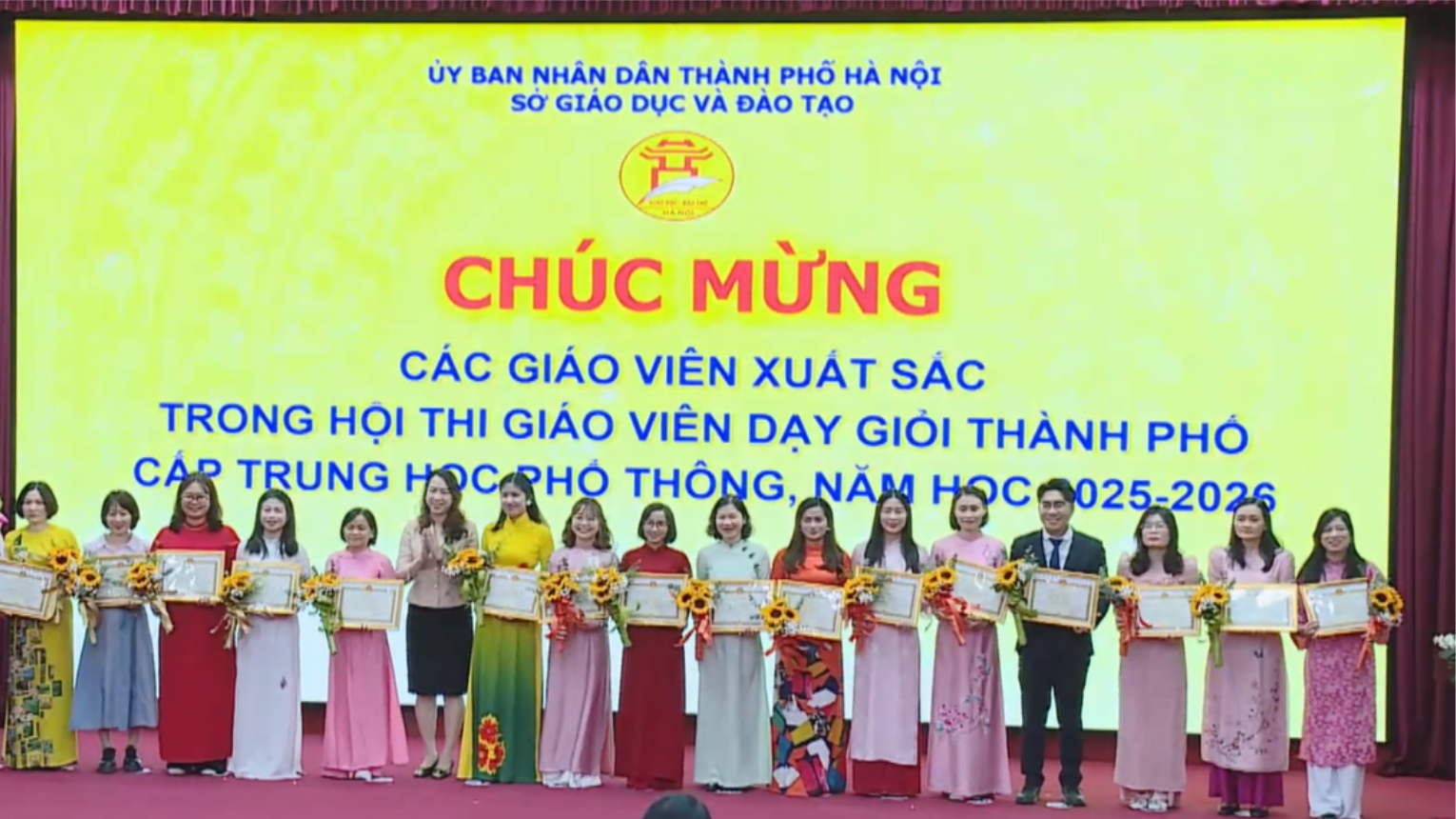 Hà Nội: Khen thưởng 95 giáo viên giỏi cấp thành phố