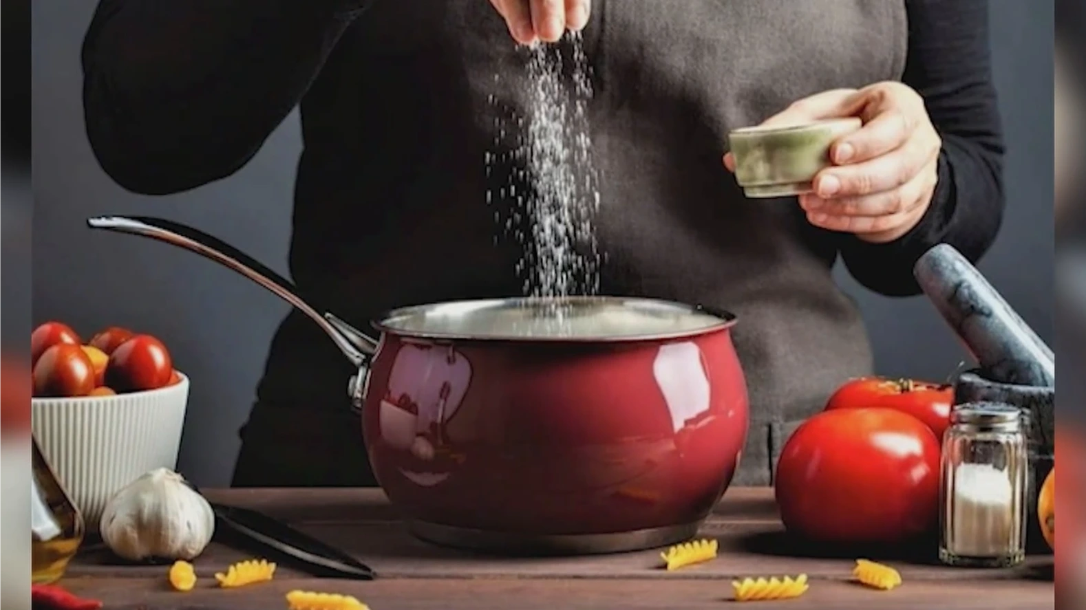 Người Việt ăn muối gấp đôi theo khuyến cáo của WHO