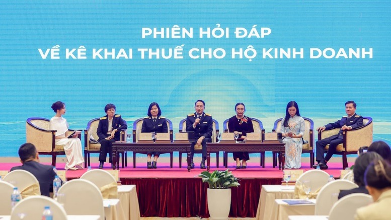 Tăng cường hỗ trợ hộ kinh doanh trong kỳ khai thuế đầu tiên